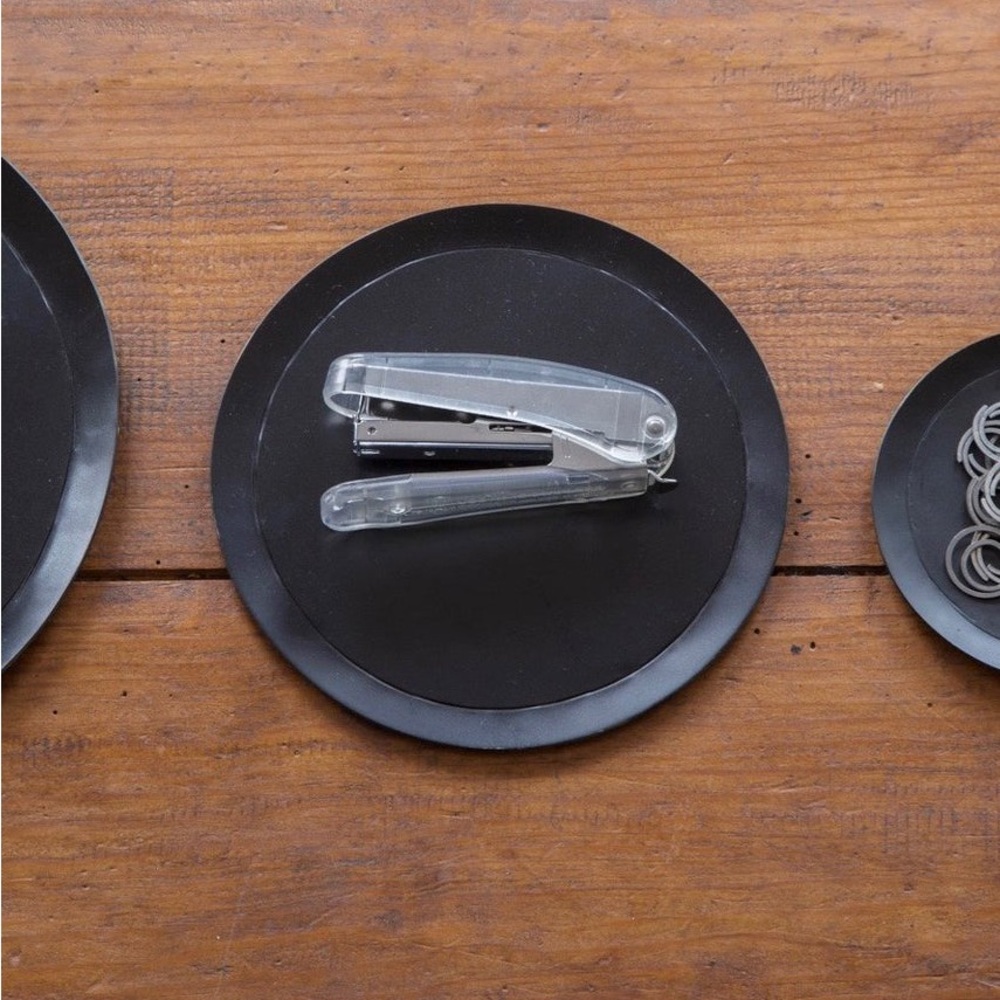 Fog Linen Metal Tray Round Medium